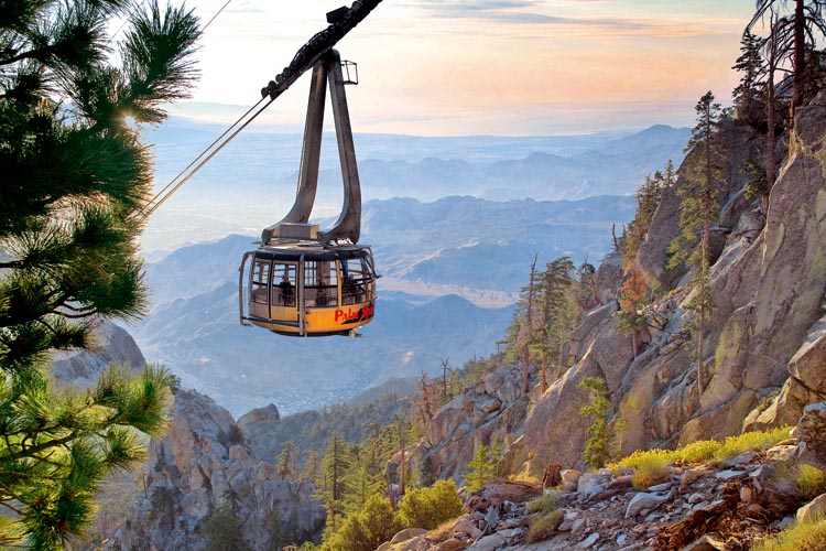 © Palm Springs Bureau of Tourism / Chris Miller