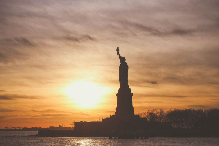 Freiheitsstatue Sonnenuntergang